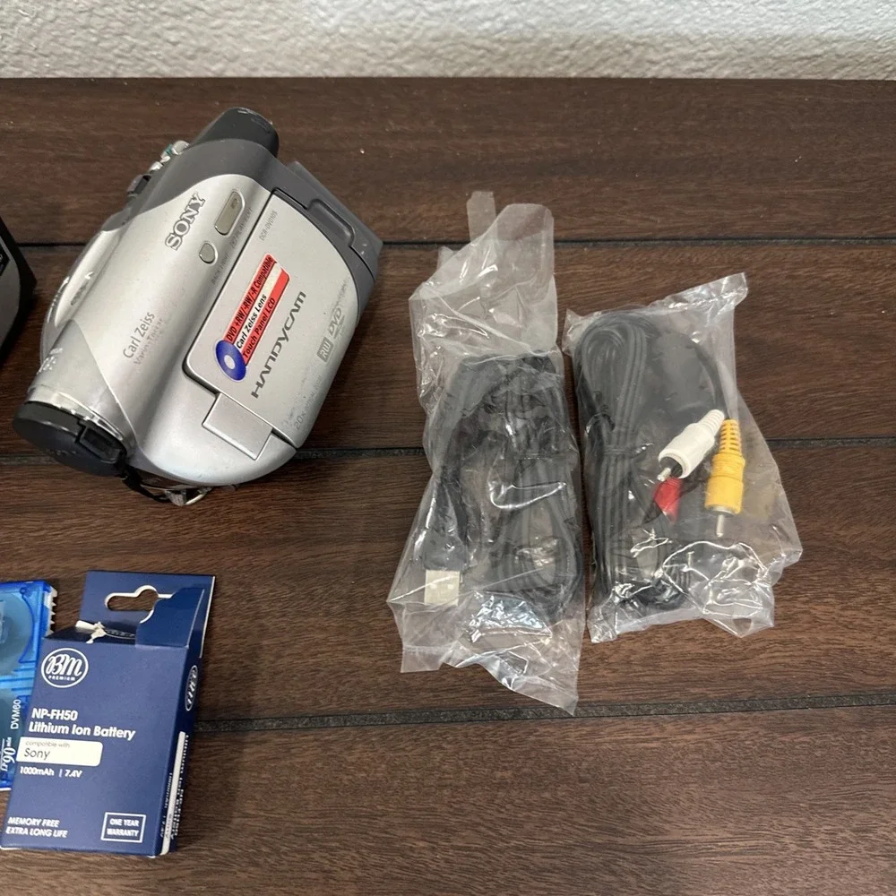 (Lot Of 3) Sony & Nikon For Parts Repair Camcorder Camera Untested Bundle